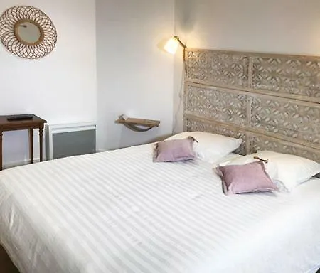O Joly Valois Gasthof 3*